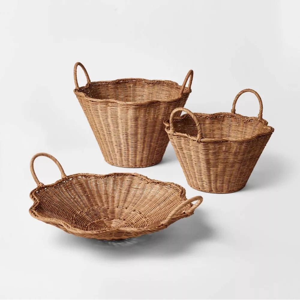 SPRING 2026 Small Scallop Basket - Threshold designed with Studio McGee - Picture 4 of 4